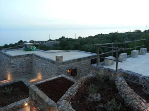 Patù La Torre Di Merlino מראה חיצוני תמונה